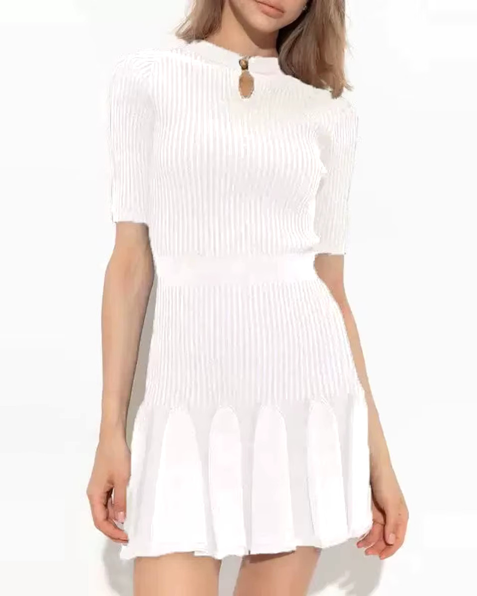 Short Sleeve A Line Knitted Dress White Short Sleeve A Line Knitted Dress White