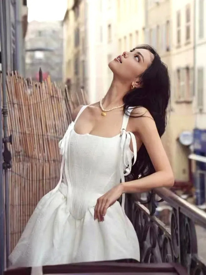 Corset Puff Dress White