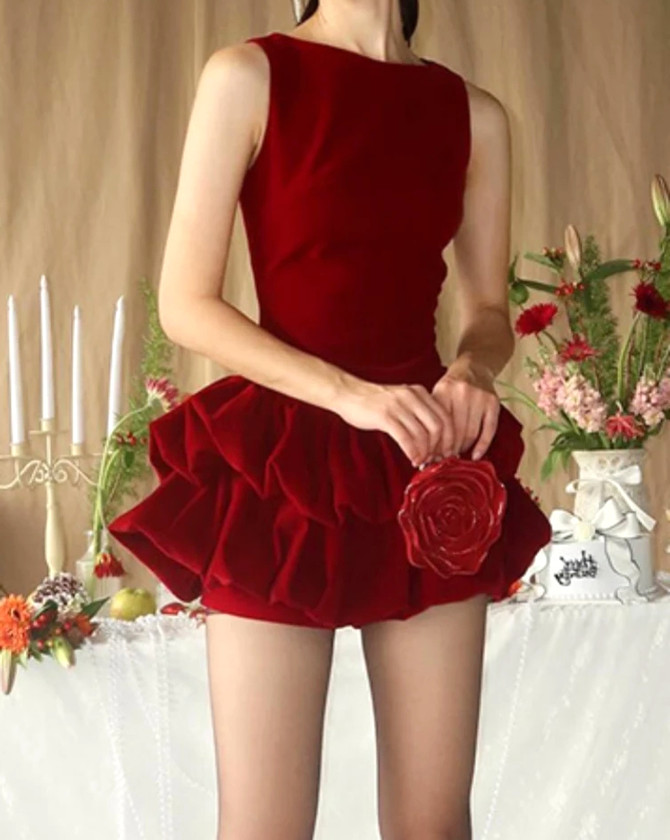 Puff Detail Velvet Dress Red