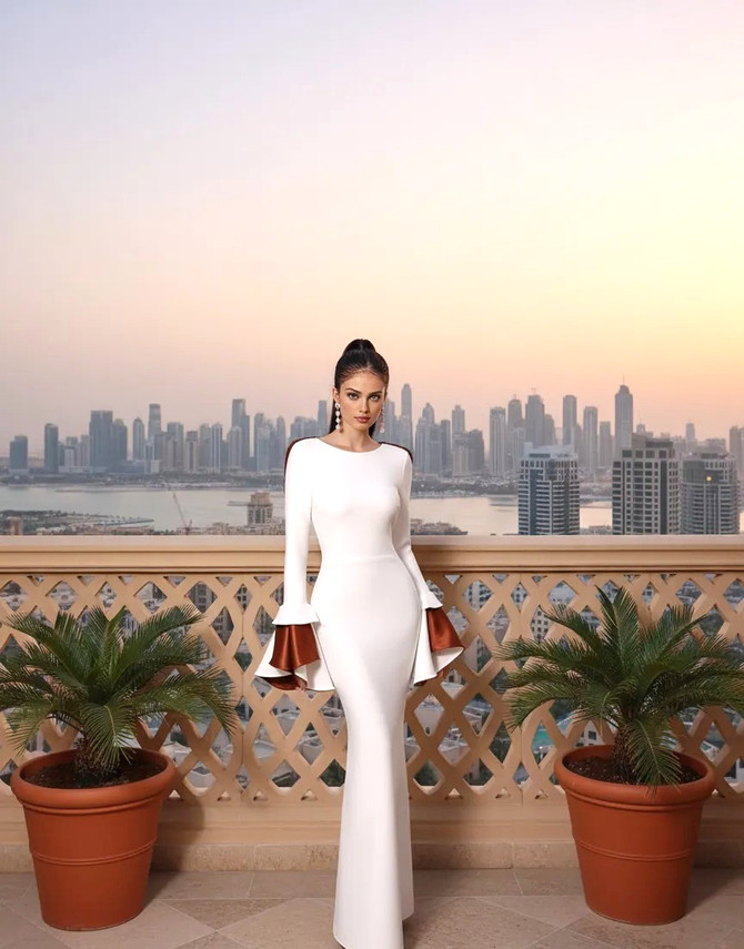 Long Sleeve Maxi Dress White Brown
