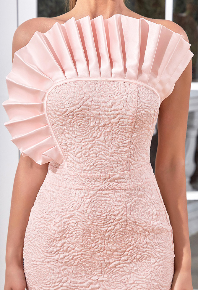 Pleated Detail Strapless Midi Dress Pink