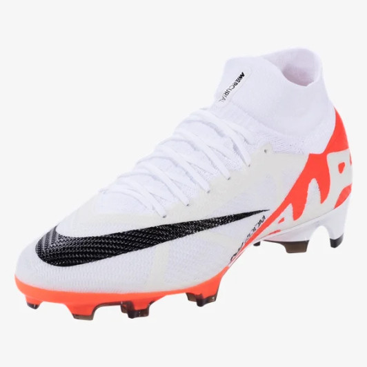 Nike soccer discount cleats on clearance