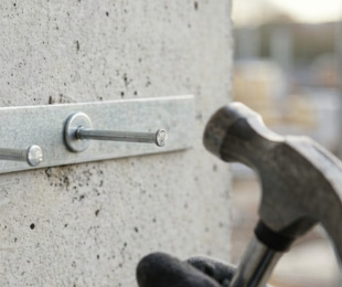 Masonry Nail With Washer