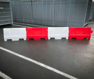 Water Filled Barriers