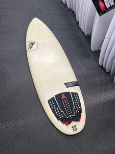 5'5 Chumlee 31.7L T#15 20 3/4X 2 7/16 SURF      USED BOARD