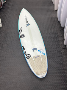5'6" Quiver Killer Lightspeed2 19.25X2.32X 27.25L SURF      USED BOARD