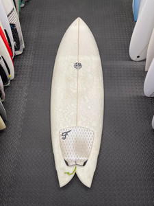 5'10 Mitsven Fish T#002 SURF      USED BOARD