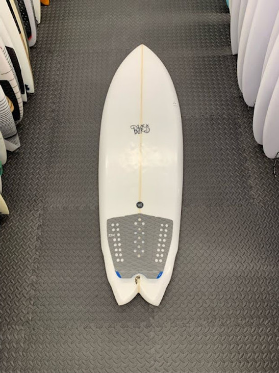 5'6 Blackbird Fut C#003.20 1/8 X2 1/16 SURF      USED BOARD