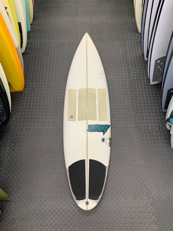6'1 Ajw Fut 29L T#300 18.6 X 2.39 SURF      USED BOARD