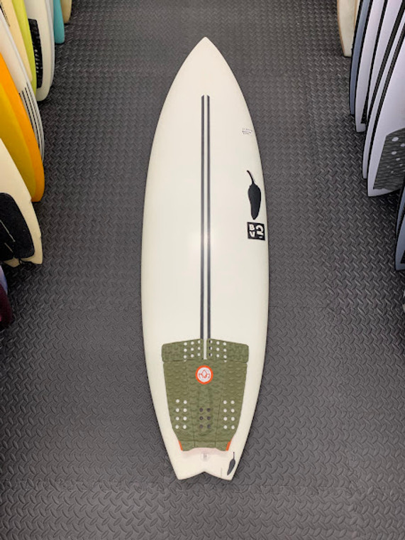 6'1 Chili Bv2 Fut 34L T#350 20 1/8X20 9/16 SURF      USED BOARD