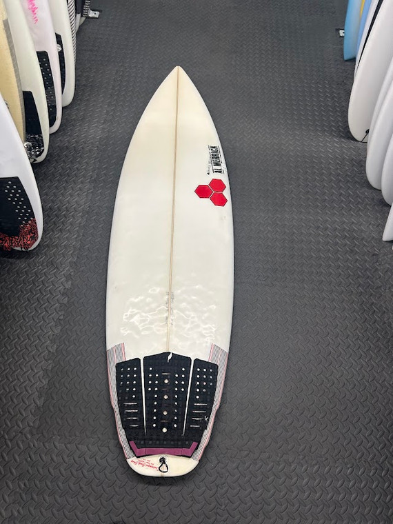 5'8" Ci #4 T#001 (28.9L)HOSS SURF      USED BOARD