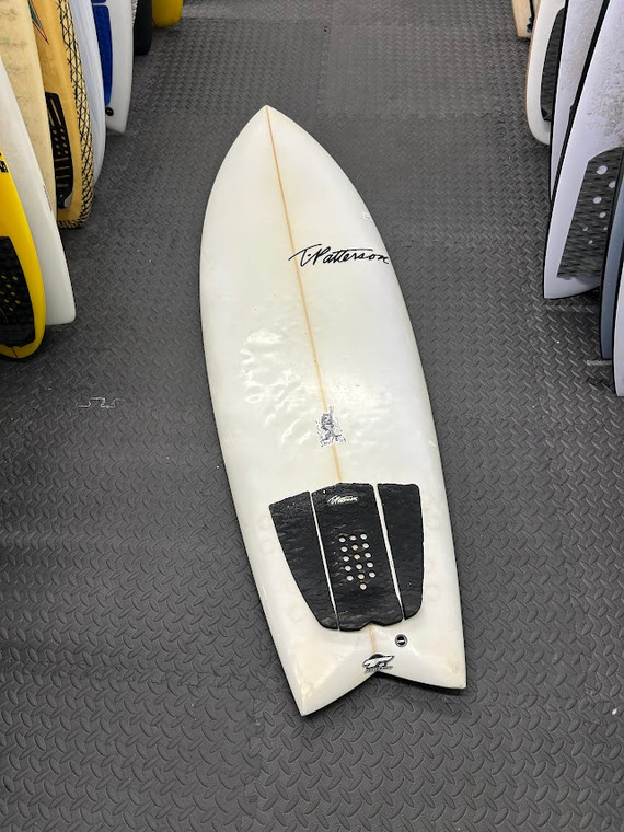 5'9 T-Pat Devil Fish C#460 SURF      USED BOARD