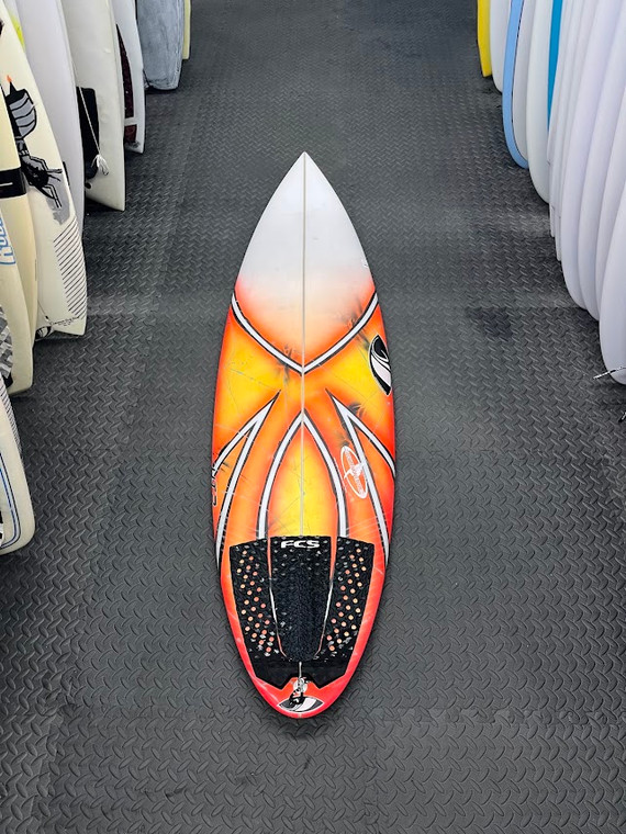 5'8 Ht2 C#CURREN (24.7L) SURF      USED BOARD