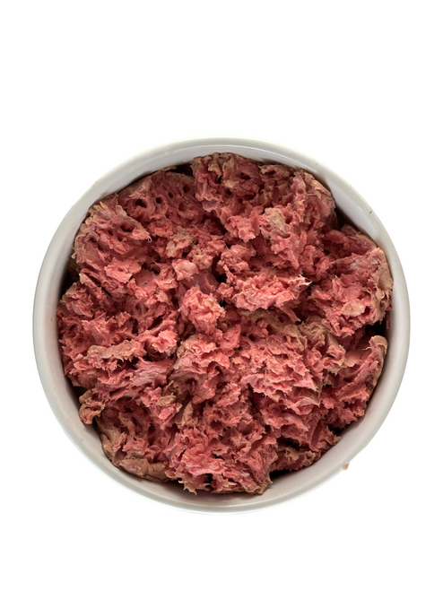 Raw turkey mince high-quality healthy dog food. Made from 100% edible grade turkey carcass. Shop now for next day delivery.