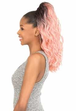 New Born Free- Nicki (Chade)