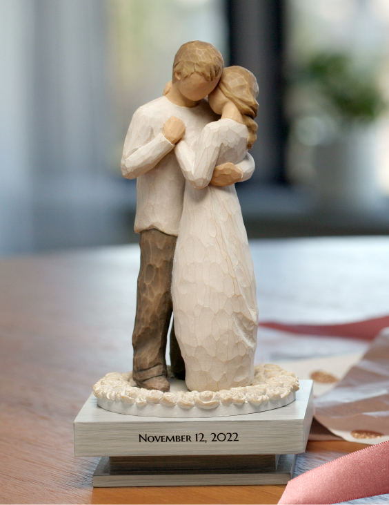 Square shelf with cake topper