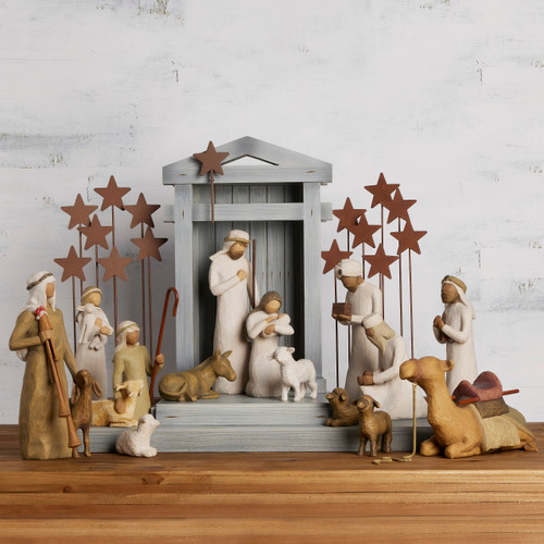 Nativity Deluxe plus Metal Stars and Zampognaro, 17-piece Set