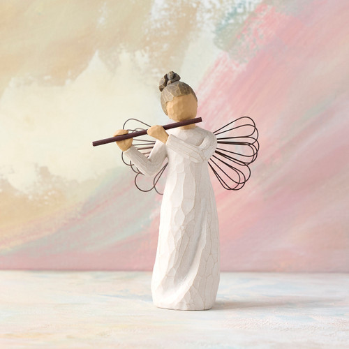 Angel of Harmony figurine | Official Willow Tree