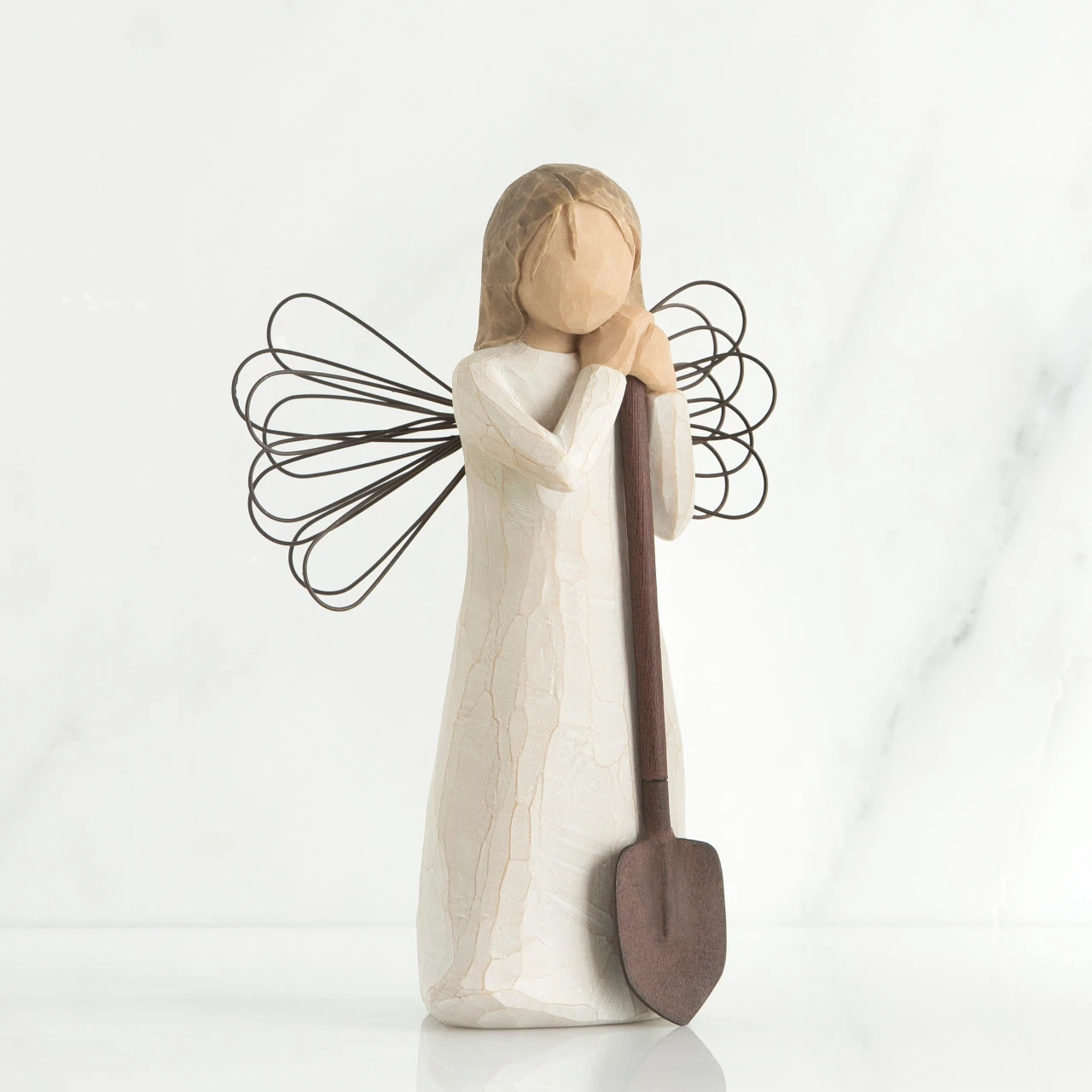 Angel of the Garden figurine | Official Willow Tree