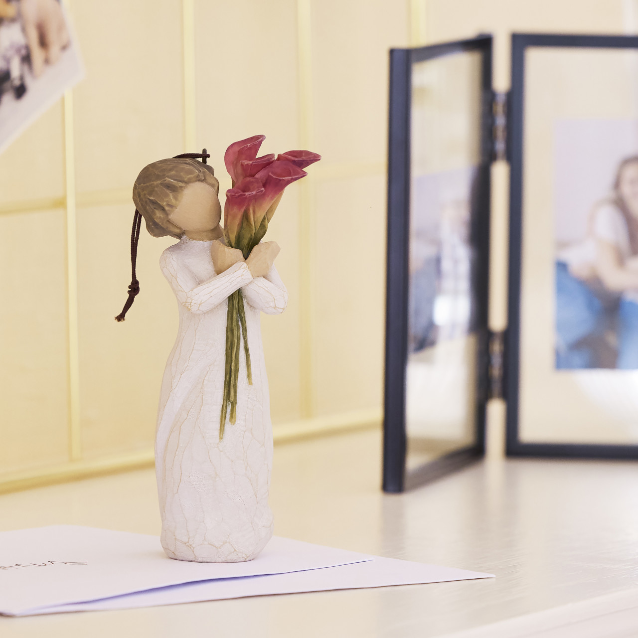 Bloom Ornament thumbnail