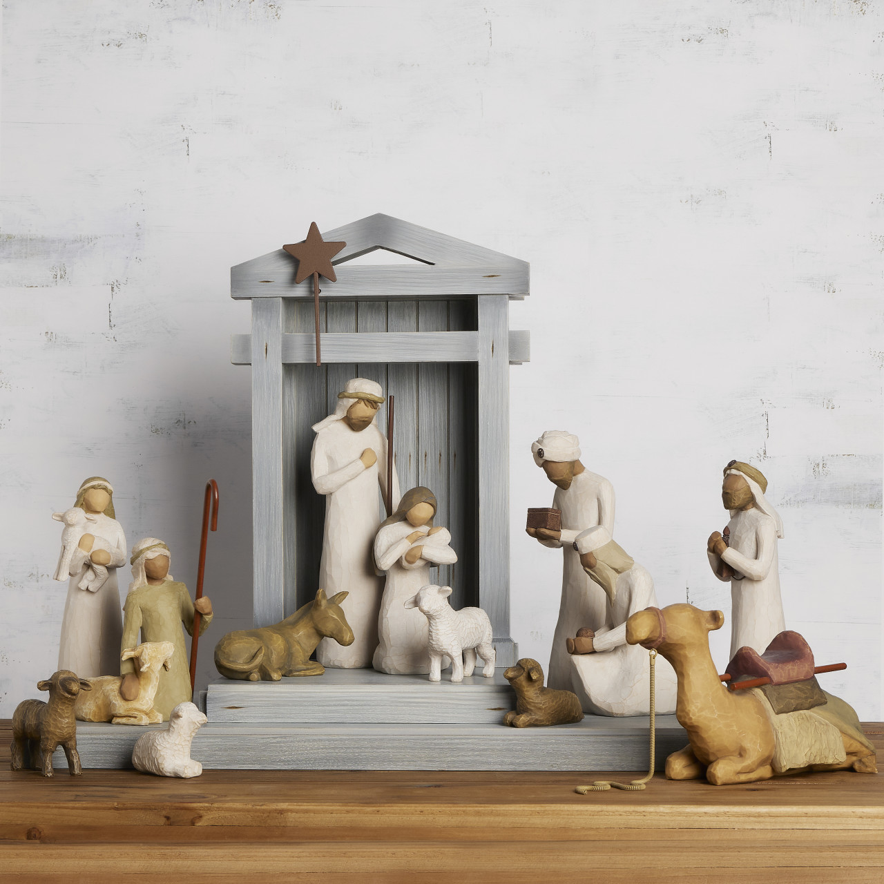 Nativity Deluxe plus The Three Wisemen and Camel, 14-piece Set thumbnail