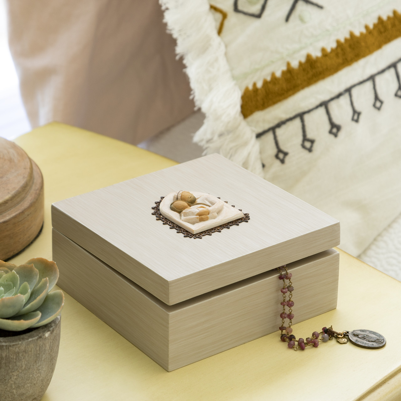 Holy Family Memory Box thumbnail