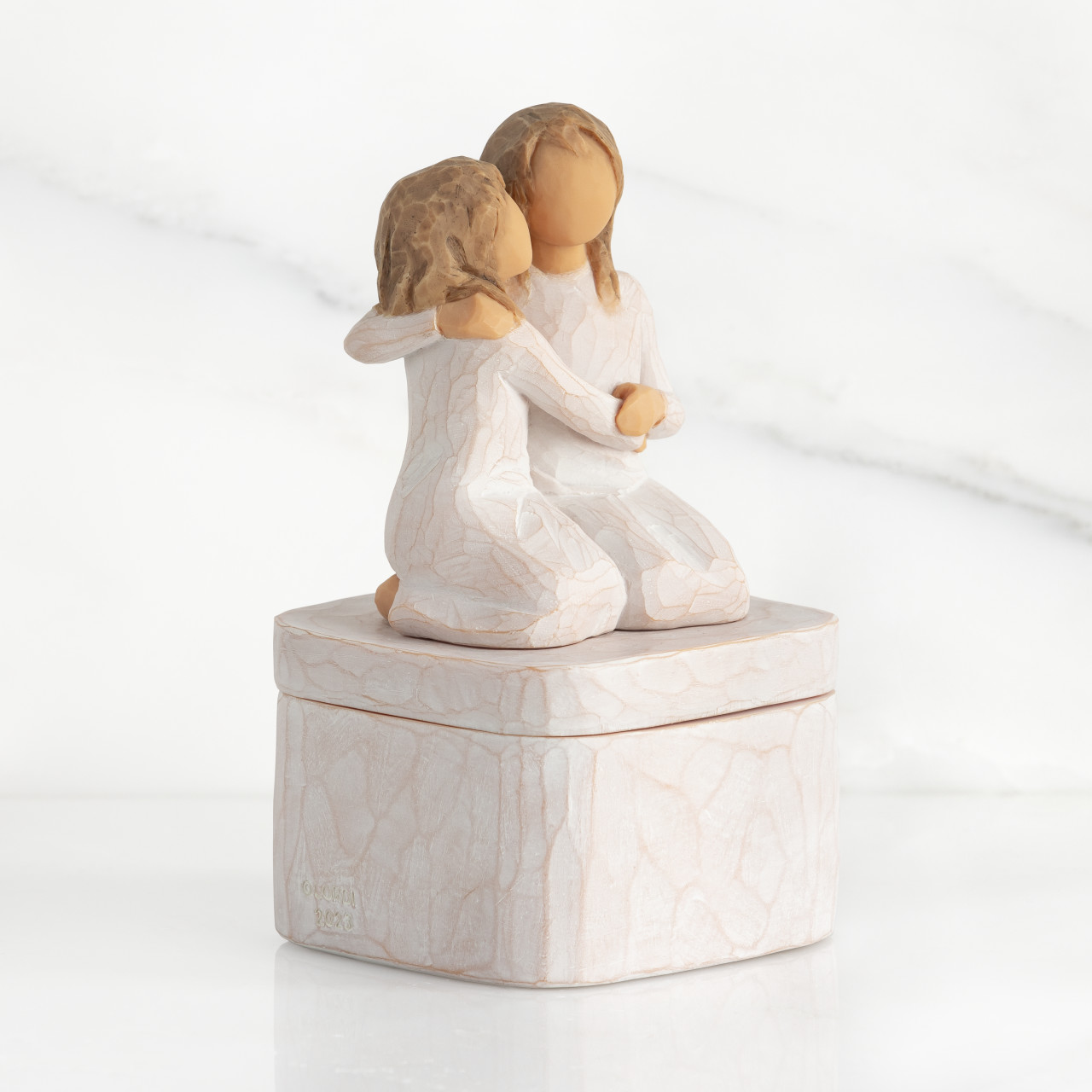 Sister mine Keepsake Box thumbnail