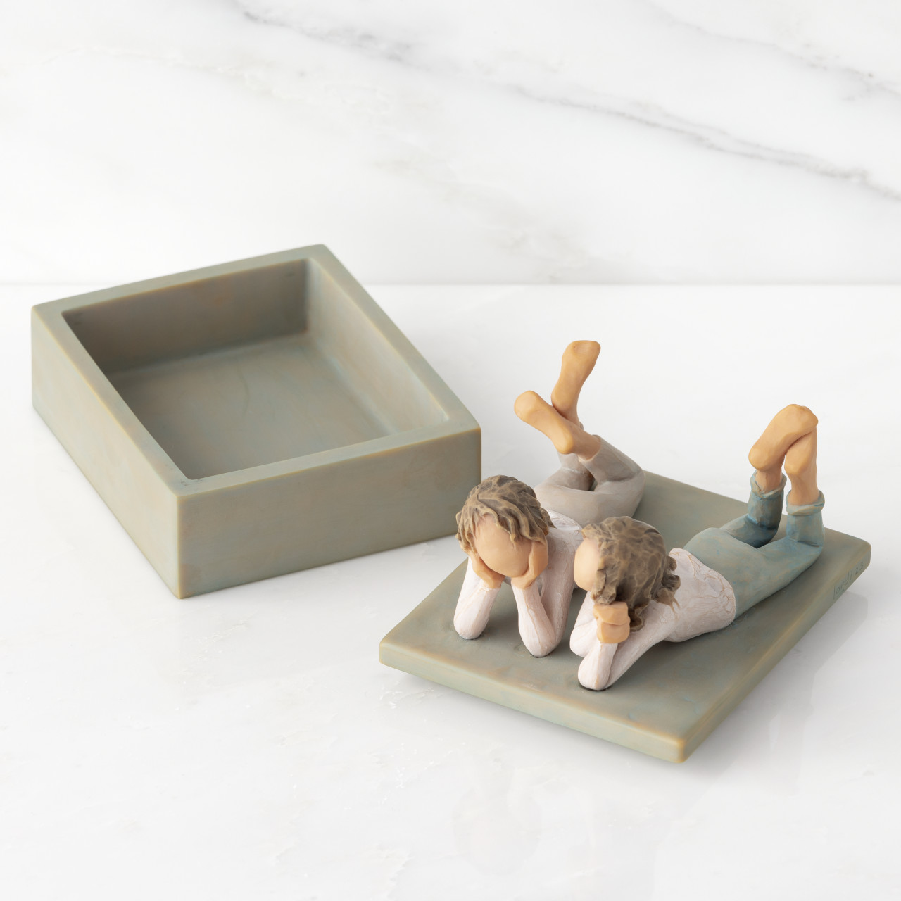 Forever Friends Keepsake Box thumbnail