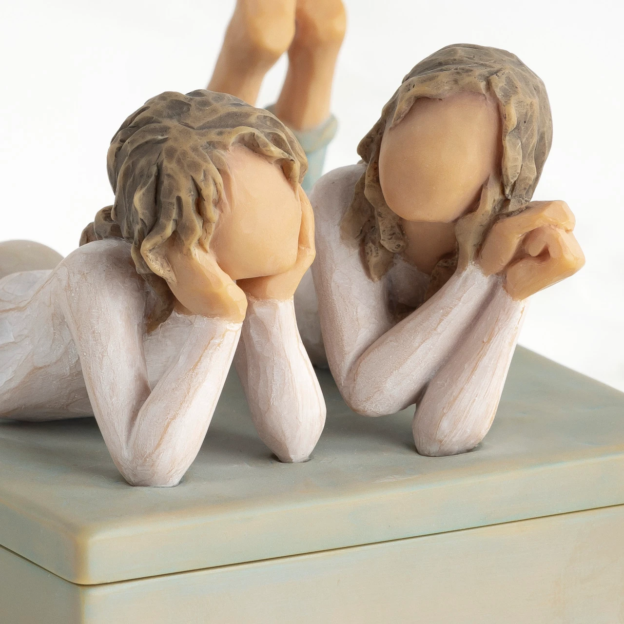 Forever Friends Keepsake Box thumbnail