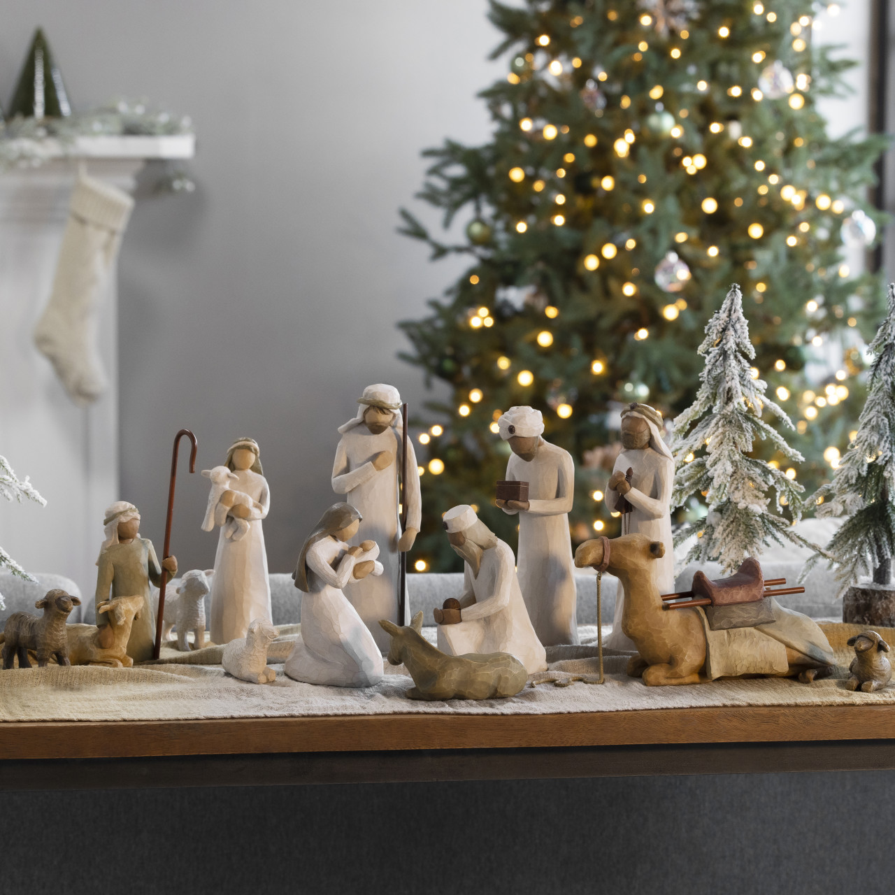 Nativity Starter Figures plus The Three Wisemen and Camel, 13-piece Set thumbnail