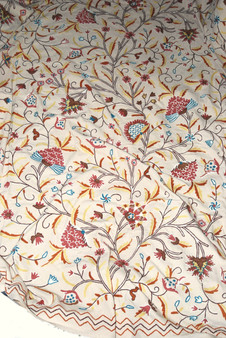 cotton_crewel_bedspread_DDR1105