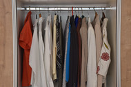 Capsule Wardrobe – What Is That And How To Build It? 