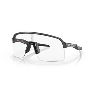 Oakley Sutro Lite Matte Carbon w/Clear Photochromatic Oakley Sutro Lite Matte Carbon w/Clear Photochromatic