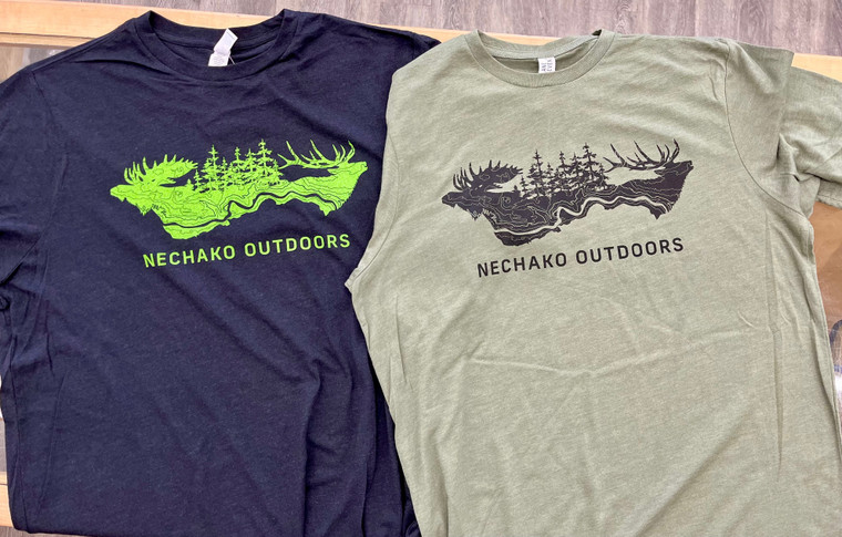 Nechako Outdoors Bull Topo T-Shirt