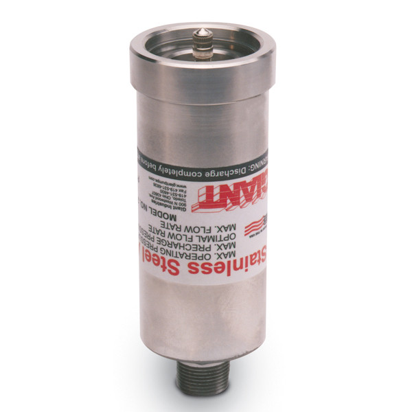 Accumulator Pulsation Dampener, 1/2in MPT Inlet, 12GPM, Burst Strength 10,000PSI, Giant 22050A