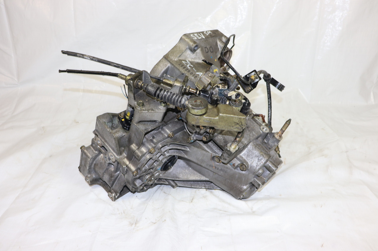 JDM Honda HR-V D16A ZC 1.6L SEV 2WD 5 Speed Manual Transmission 1998-2000