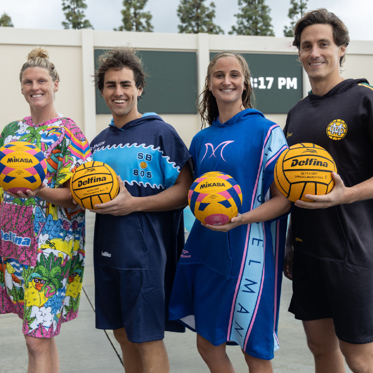 Delfina Hooded Towels | Hooded Water Polo Towel | S&R Sport