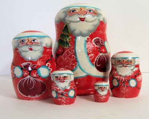 Hand Painted 5pcs Russian Nesting Doll of Santa's Hand Painted 5pcs Russian Nesting Doll of Santa's