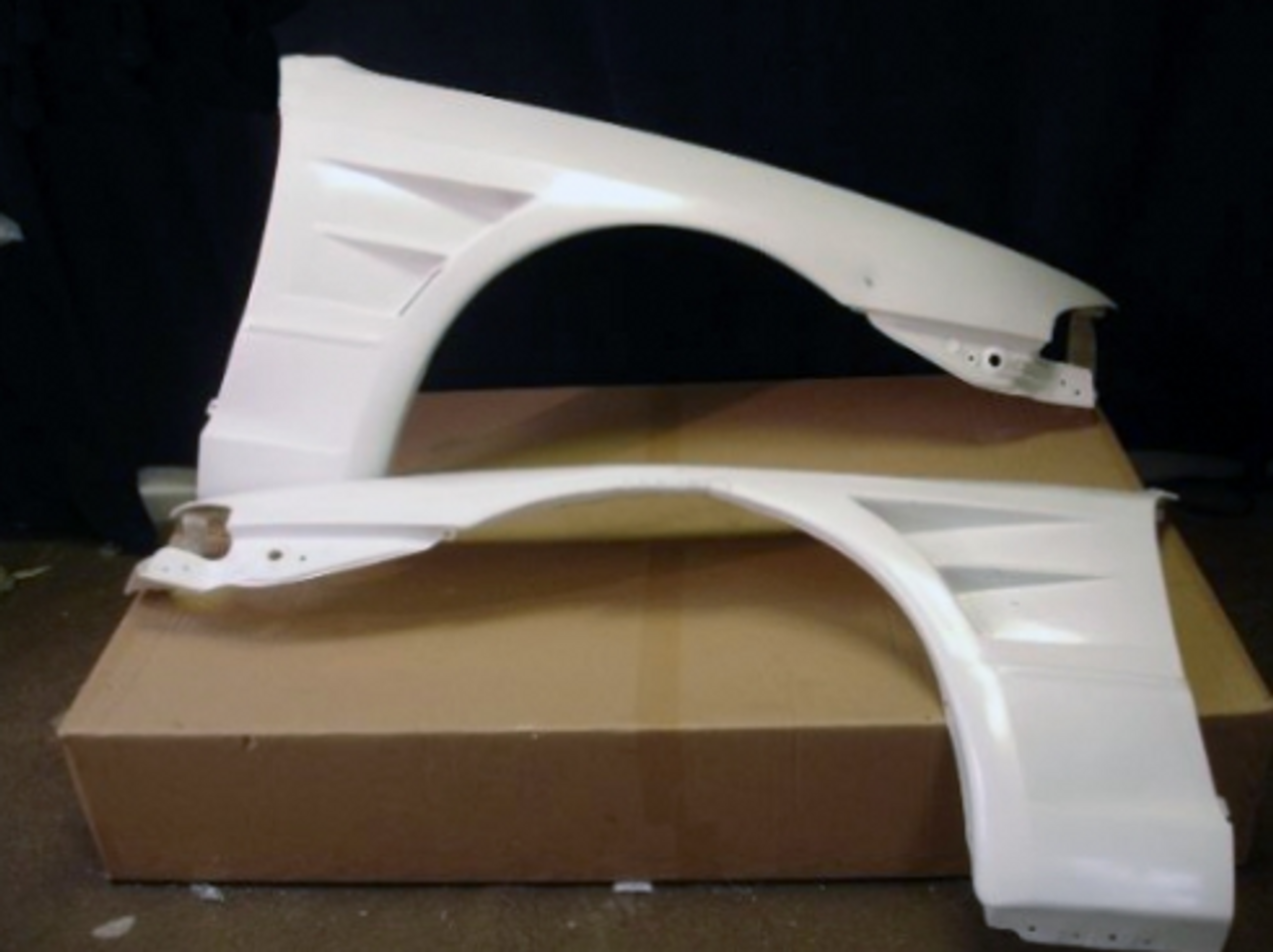 丸フェンダー　ケツrp 汎用 FRP リヤフェンダー ケツRP 丸型 - K－STYLE