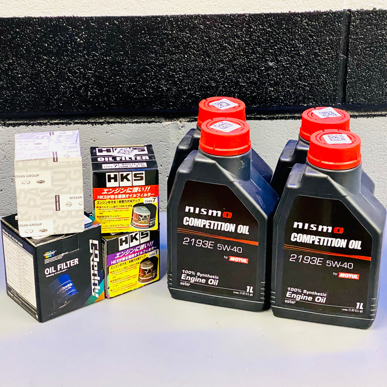 Motul Nismo Competition 5W40 Complete Oil Change Package for SR20