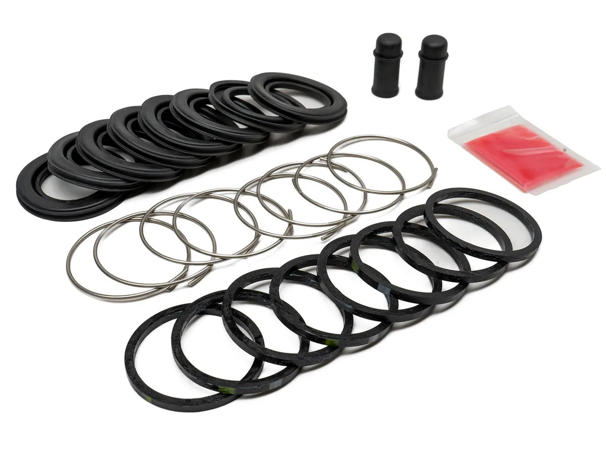 P様 Nissan Seal Kit for Front 4 Pot Sumitomo Calipers (inc. Z32, R32