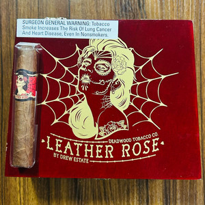 Deadwood Leather Rose Petite Corona Deadwood Leather Rose Petite Corona