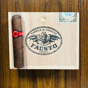 Tatuaje Fausto FT110