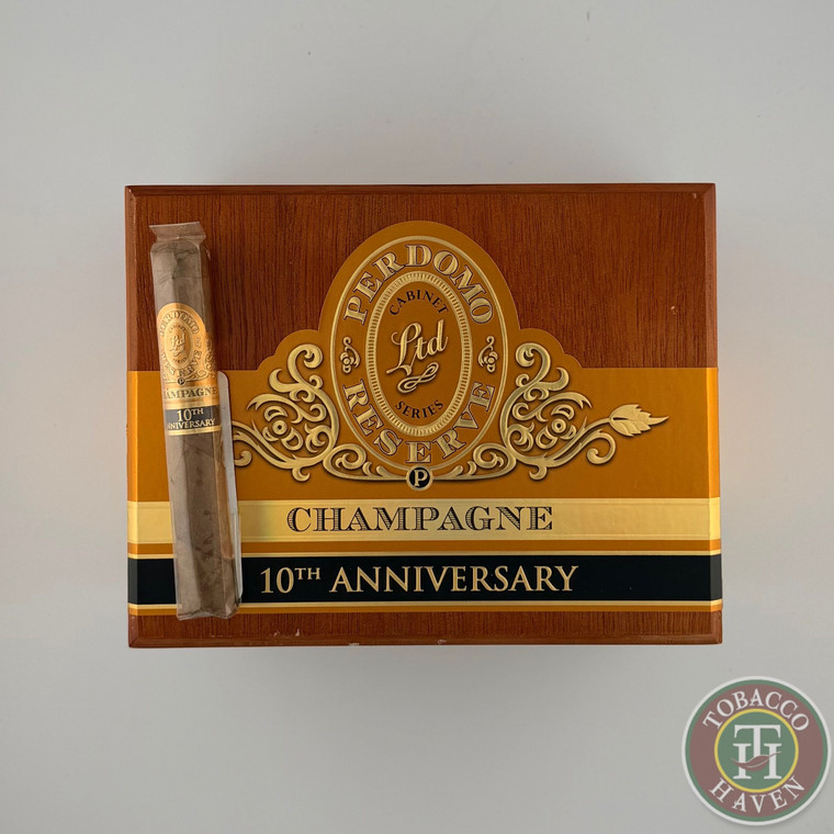 Perdomo 10th Anniversary Champagne - Puritos