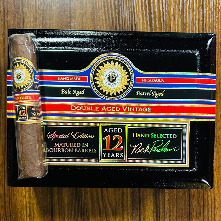 Perdomo Double Aged 12 Year Vintage - Maduro Robusto