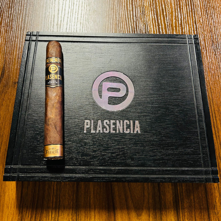 Plasencia Alma Fuerte Robustus