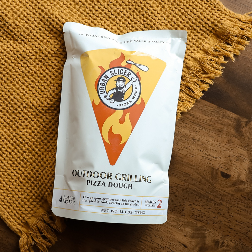 Outdoor Grilling Pizza Dough Mix