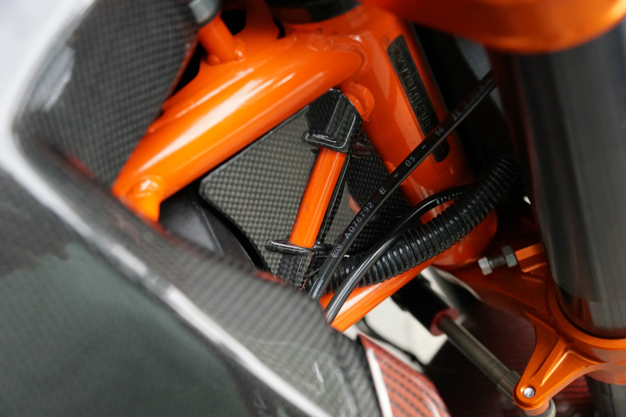 (Discontinued) Frame Covers ( at Steering Head ) in Carbon with Fiberglass for KTM 1290 Super Duke R 2014-2019, GT 2017-2018