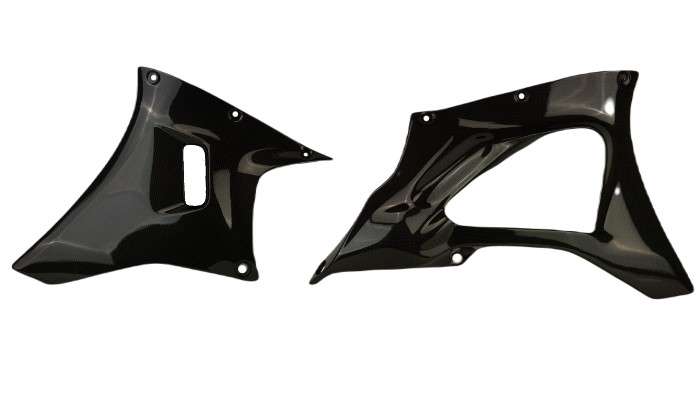 Lower Side Panels in 100% Carbon Fiber for Yamaha R7