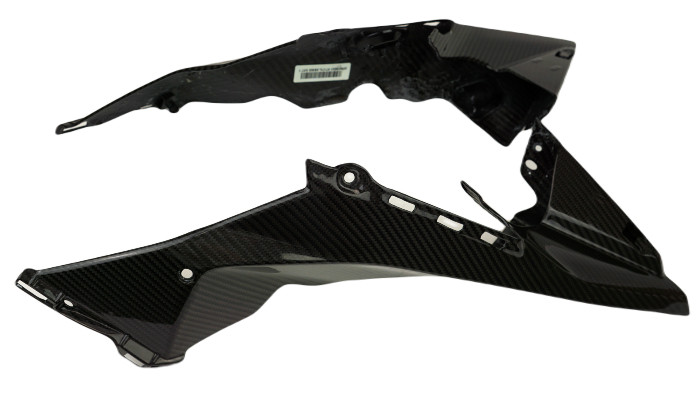 Inner Side Panels in 100% Carbon Fiber for KTM 1290 Super Duke R